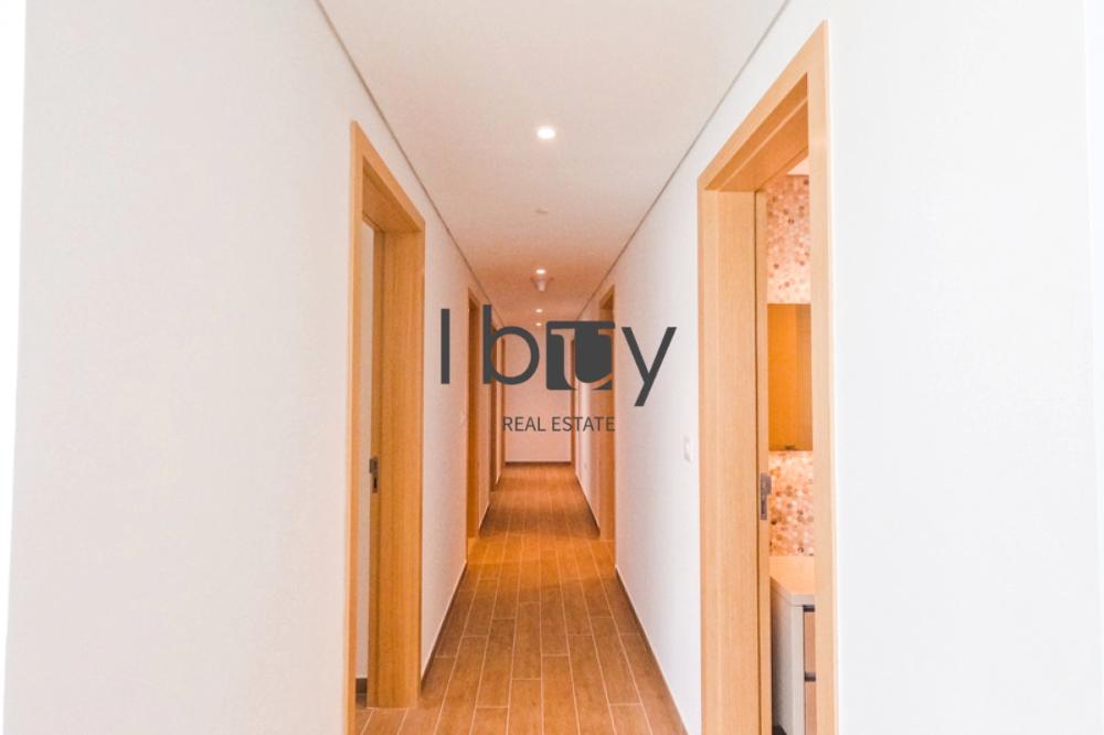 Move In Ready | Upgraded | Full Golf Course View |