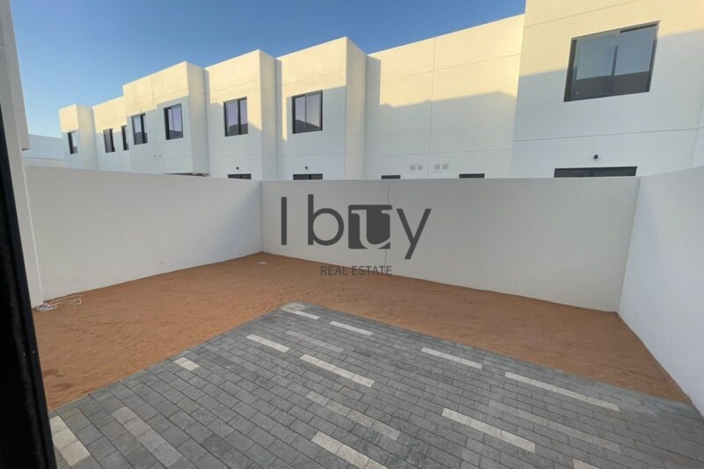 First Occupant | Prime Area |Hot Deal | Amenities