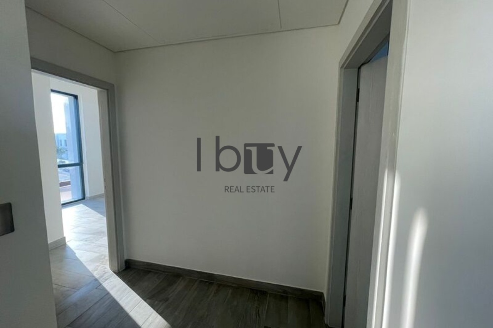 First Occupant | Prime Area |Hot Deal | Amenities