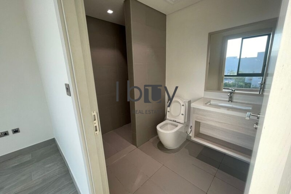 First Occupant | Prime Area |Hot Deal | Amenities
