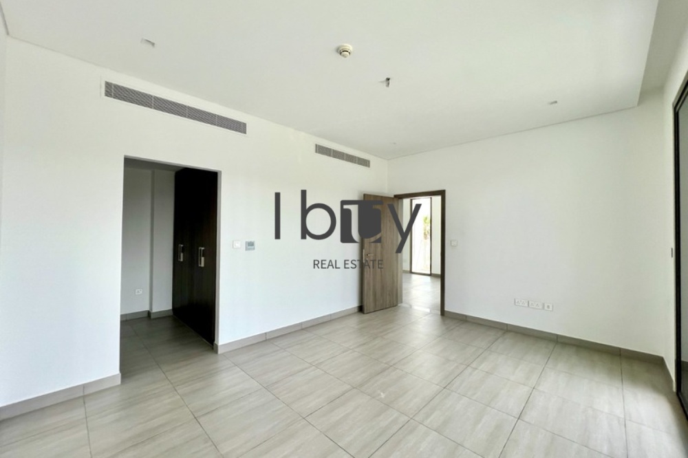 Rented | Single Row | Close To Facilities |