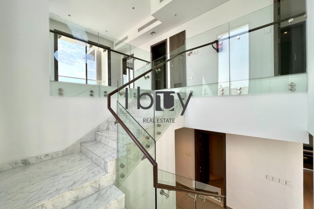 Rented | Single Row | Close To Facilities |