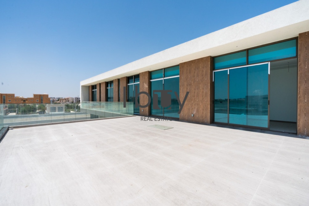 Semi-Commercial Villa | Nursery- Clinic Approved |