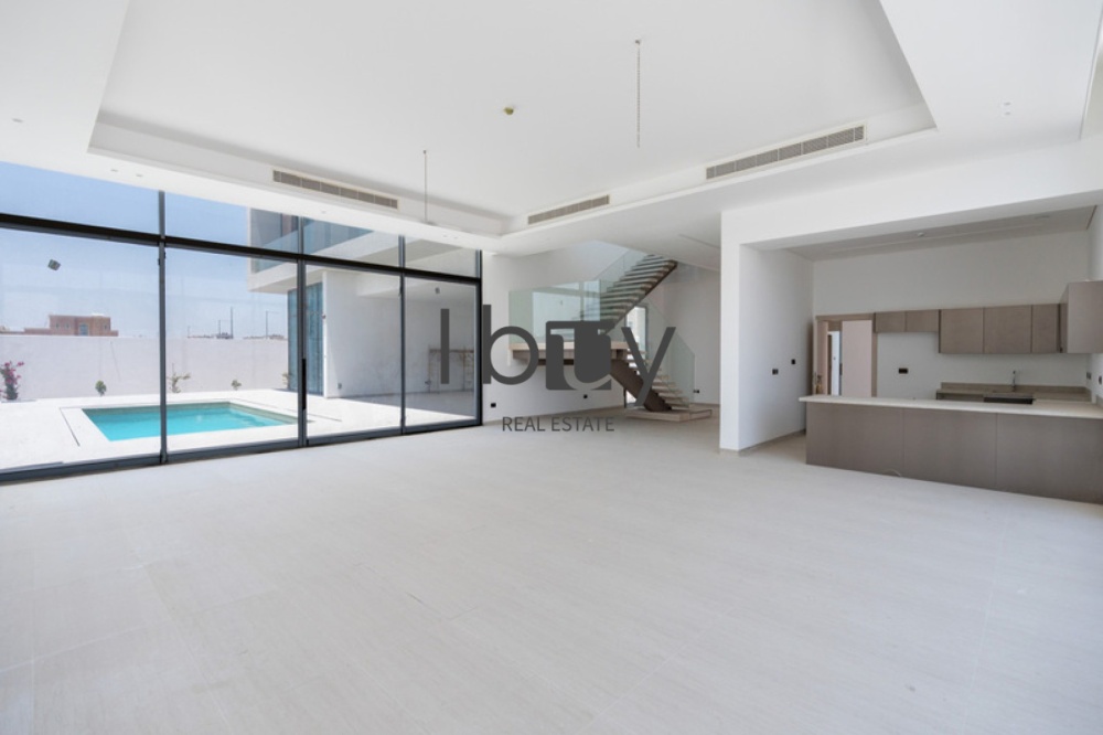 Semi-Commercial Villa | Nursery- Clinic Approved |