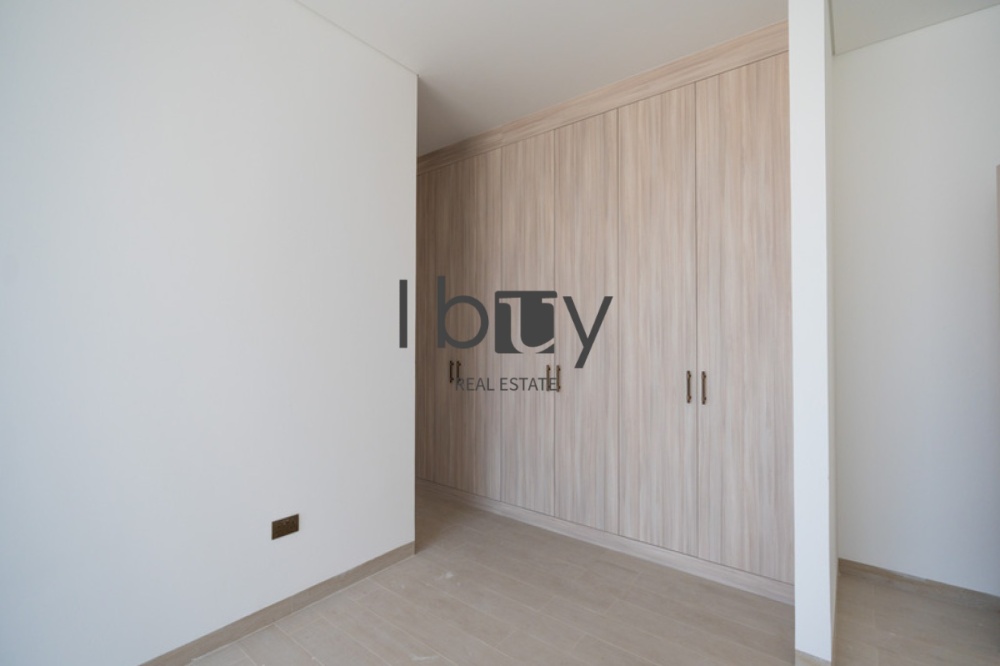 Semi-Commercial Villa | Nursery- Clinic Approved |