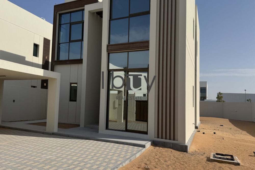 Second Row | Partial Sea View | Ready With Keys |