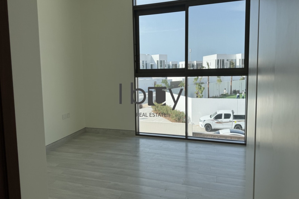 Second Row | Partial Sea View | Ready With Keys |