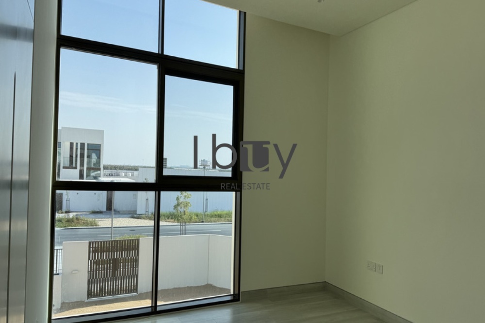Second Row | Partial Sea View | Ready With Keys |