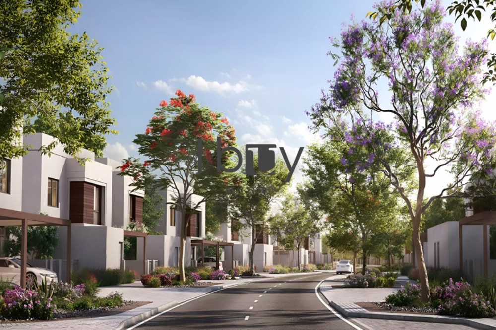 Single Row | Pool View | Corner | Large Plot |