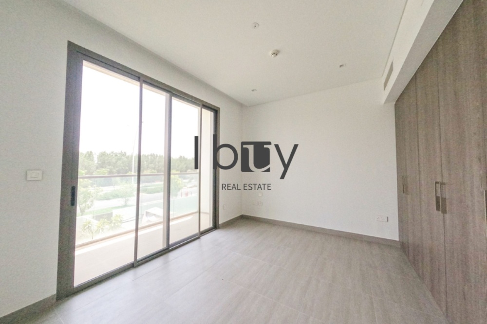 Single Row | Landscape | Move in Today | Hot Deal