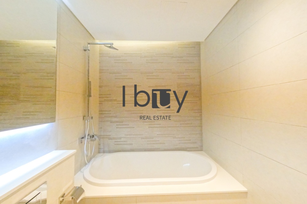 Single Row | Landscape | Move in Today | Hot Deal