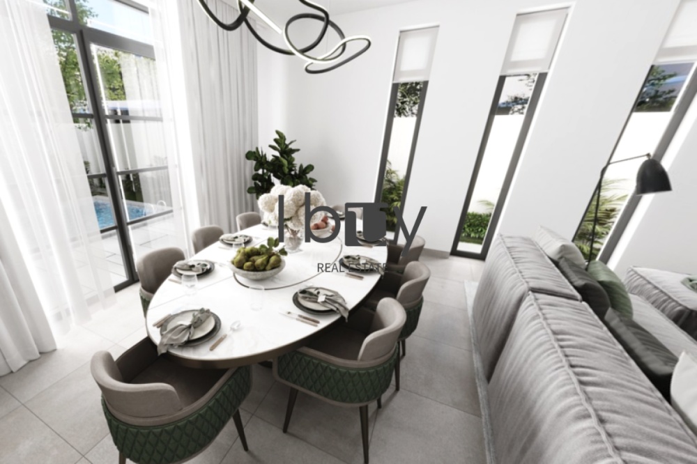 Single Row | Corner Unit | Prime Area | Hot Offer