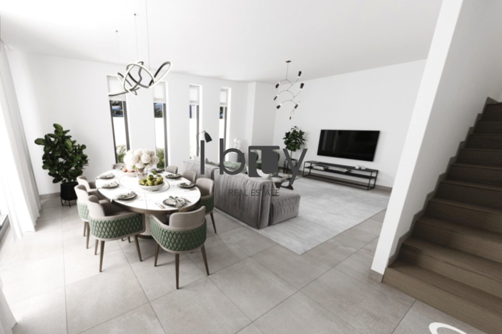 Single Row | Corner Unit | Prime Area | Hot Offer
