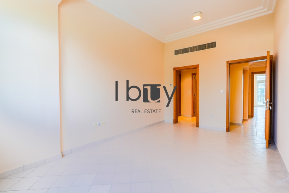 Luxurious 5BR Villa | Private Beach| Full Sea View