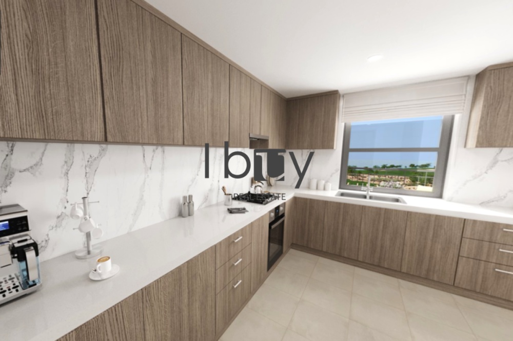 Full Golf Course View | High Floor | Large Terrace