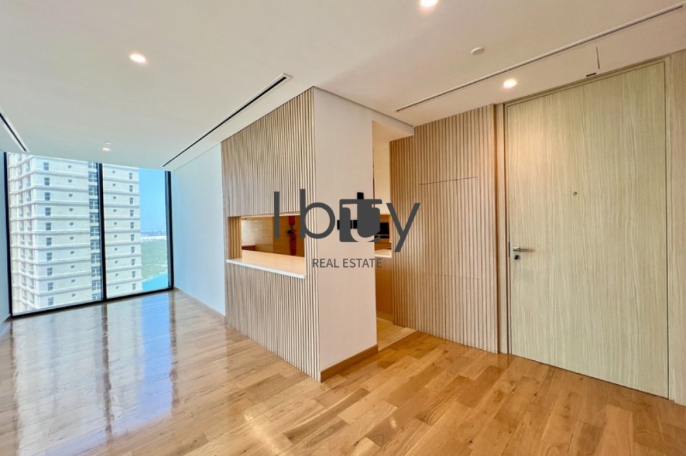 Biggest Layout | Maid Room |Tenanted | Hot Deal