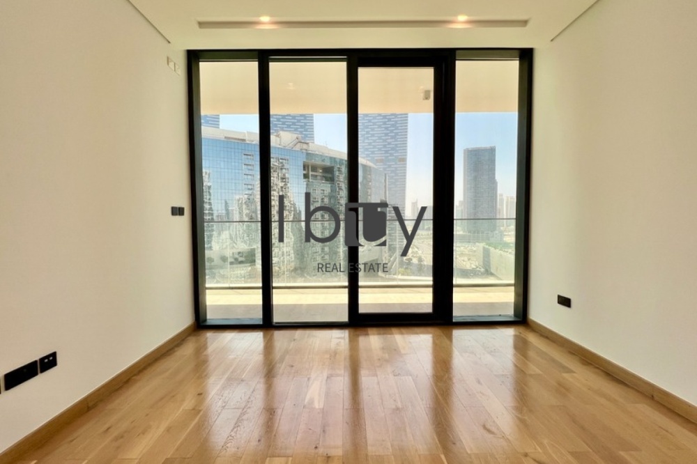 Biggest Layout | Maid Room |Tenanted | Hot Deal