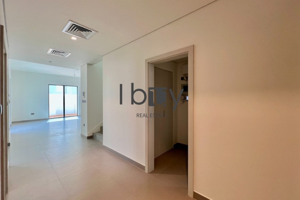 Single Row | Park View | Pool | Prime Area |