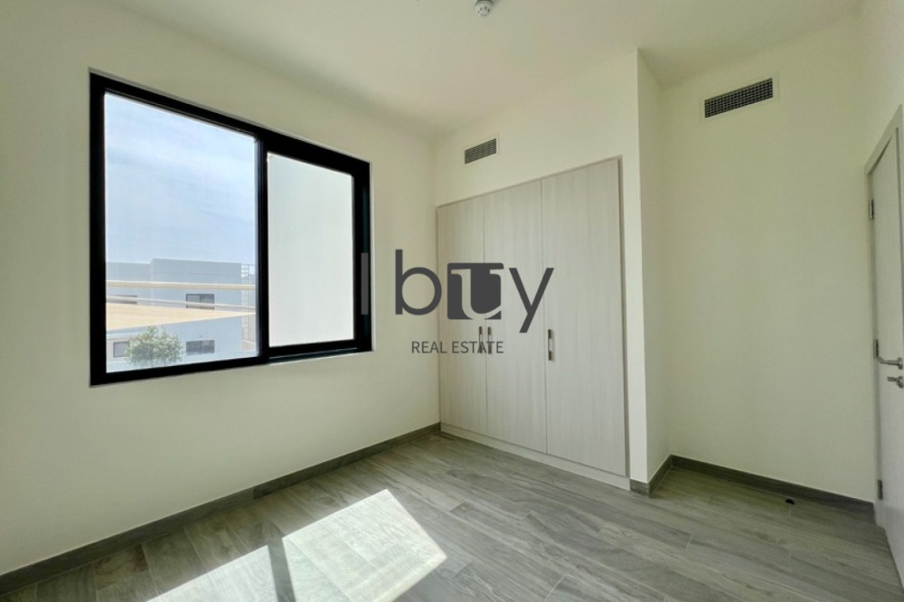 Single Row | Park View | Pool | Prime Area |