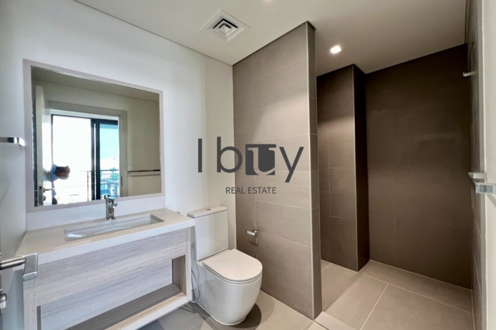 Single Row | Park View | Pool | Prime Area |