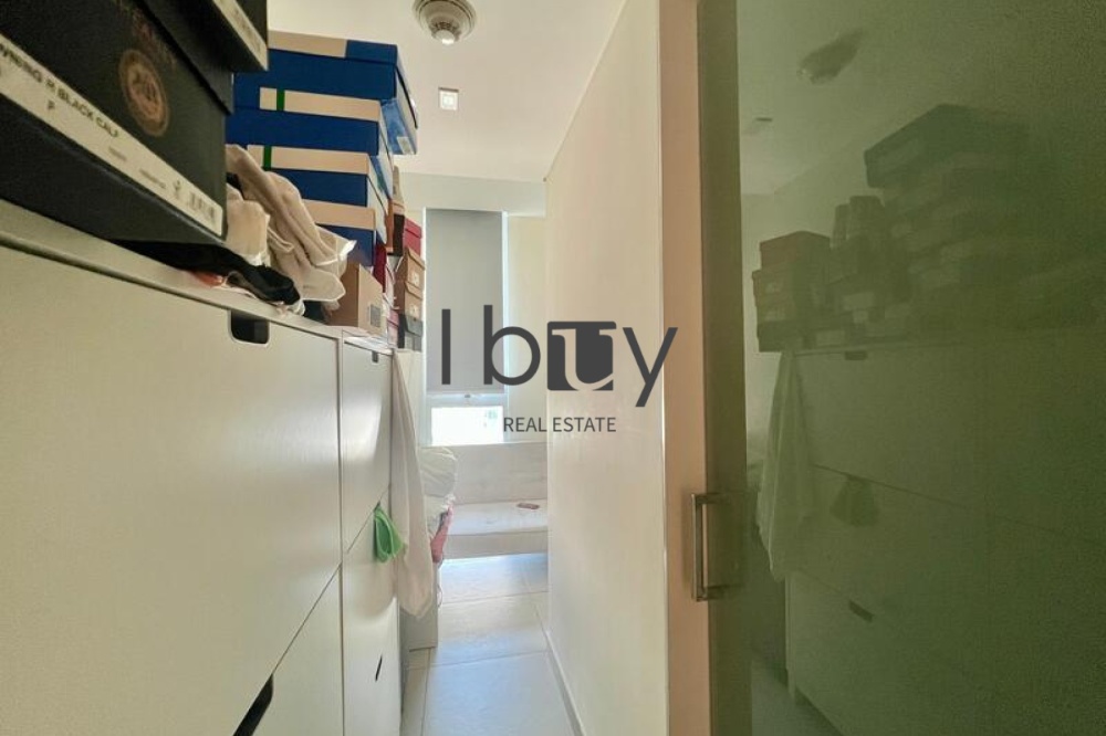 Actual Unit  | Maids Room | Partial Sea View |