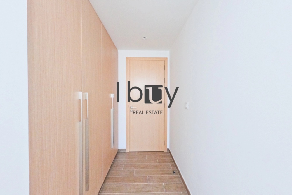Move In Ready | Upgraded | Full Golf Course View |