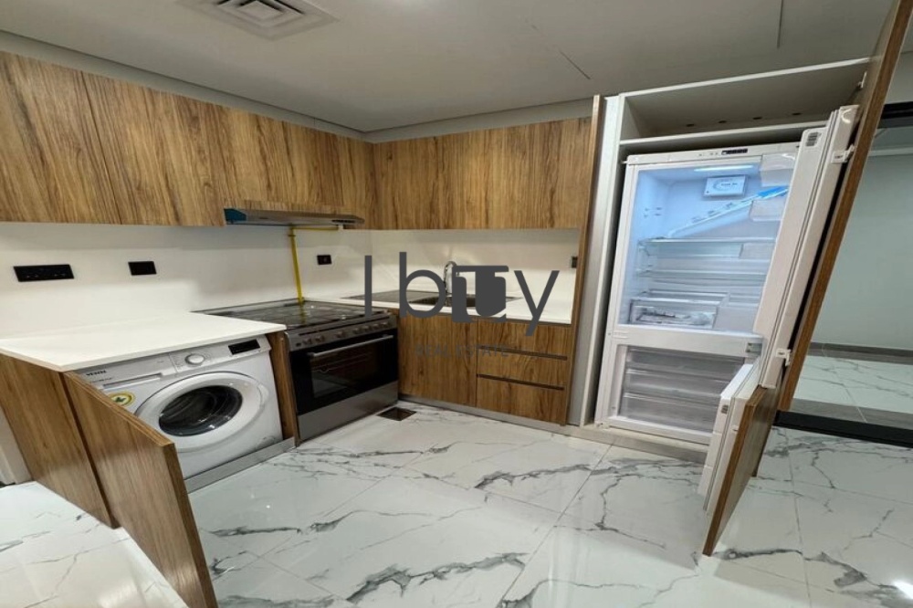 Fully Furnished | High Floor | Balcony