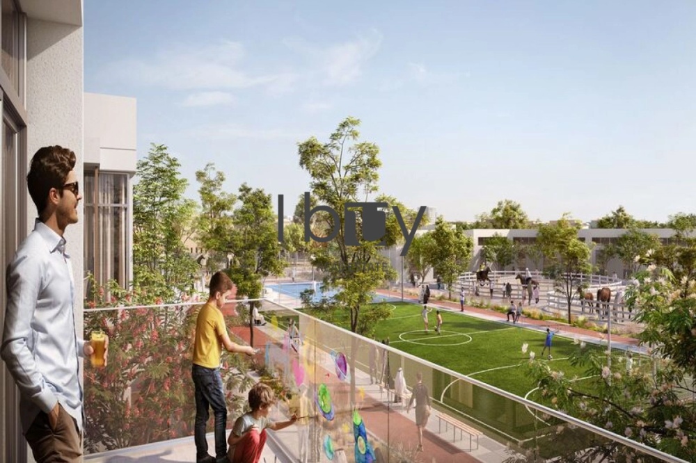 Corner | On The Green Spine | Handover Soon