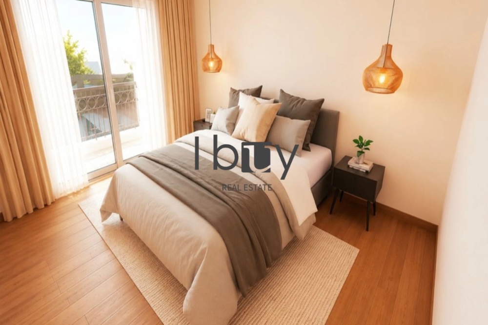 Single Row Middle | 4BR + Maid Room