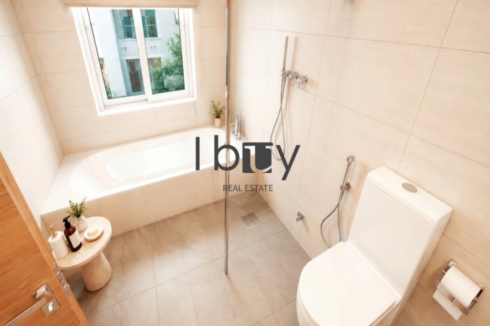 Single Row Middle | 4BR + Maid Room