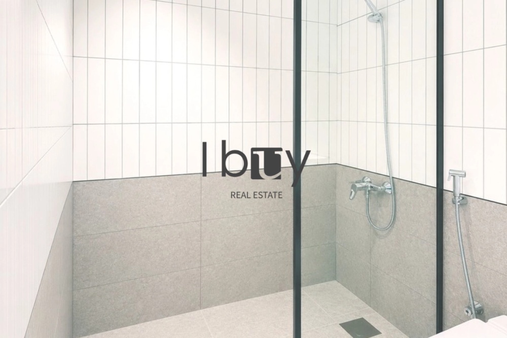 Ready to Move in | Exclusive | First Tenant