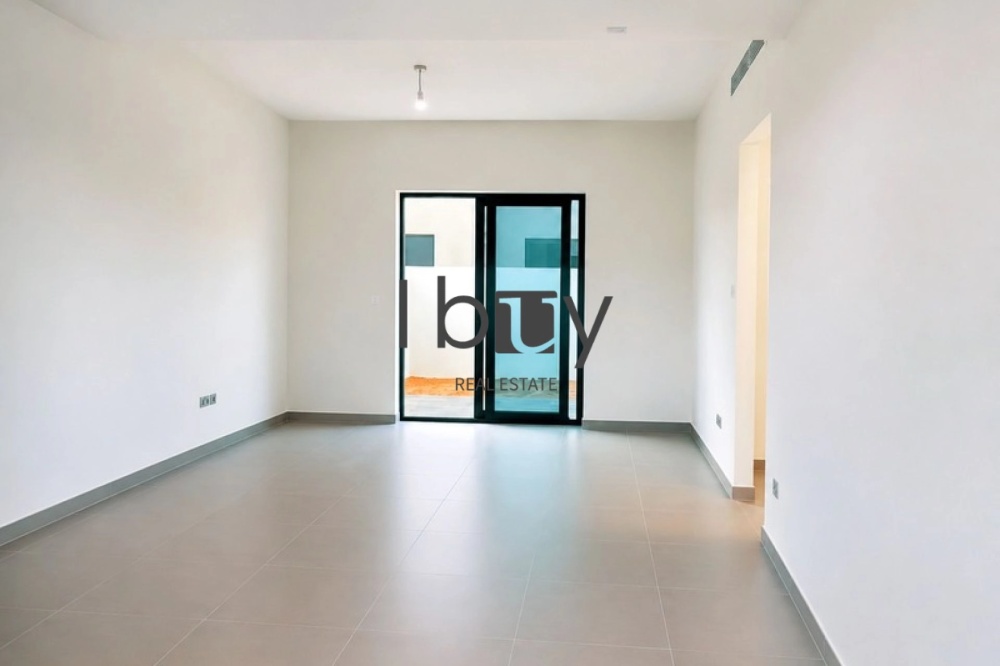 Single Row | Currently Rented | Premium Community