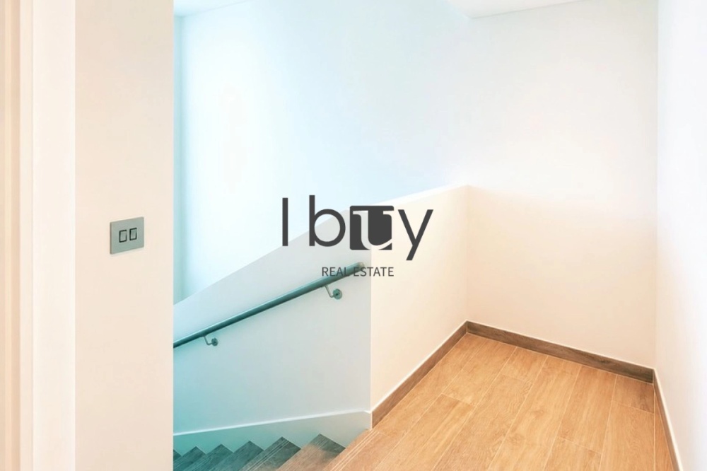 Single Row | Currently Rented | Premium Community