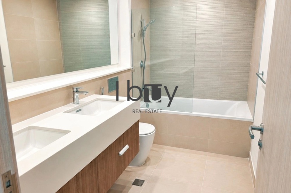 Full View | High Floor | Two Balconies