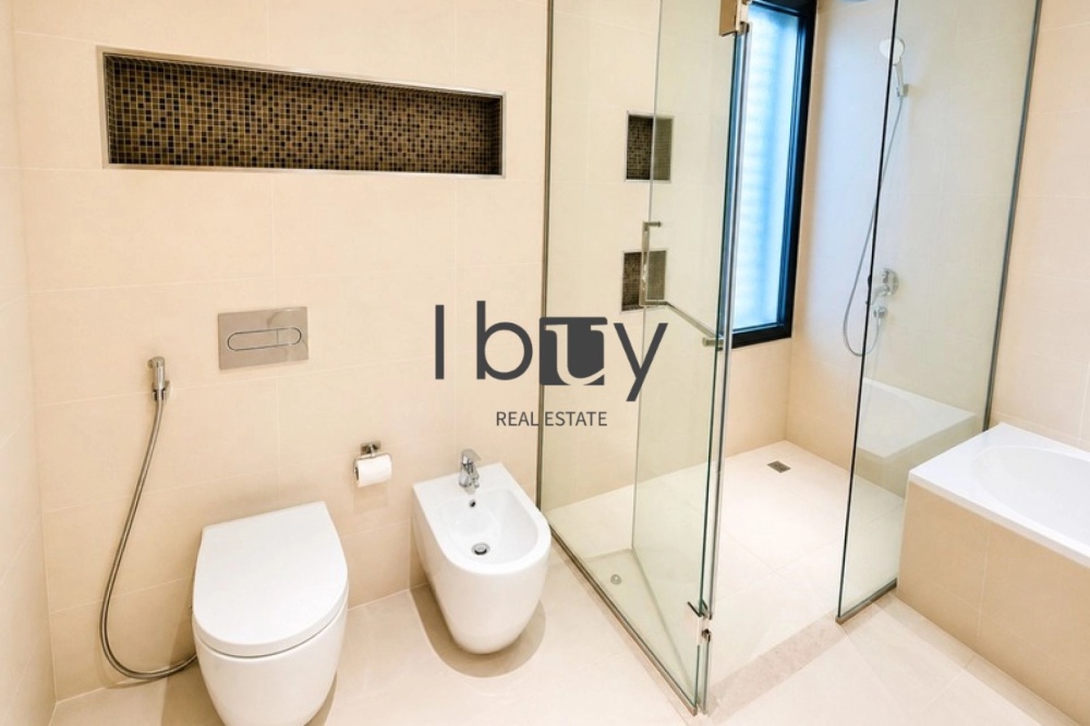Double Row | Maid + Laundry Room | Near Amenities