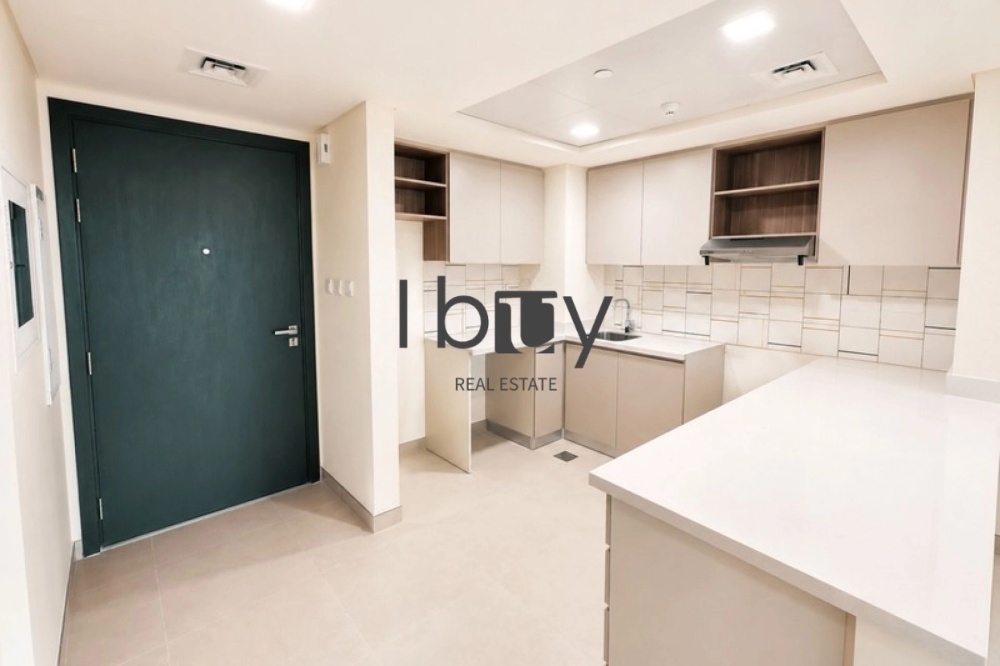 Lowest Price | First Tenant | Community View