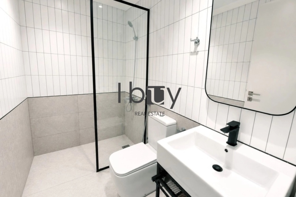 Lowest Price | First Tenant | Community View