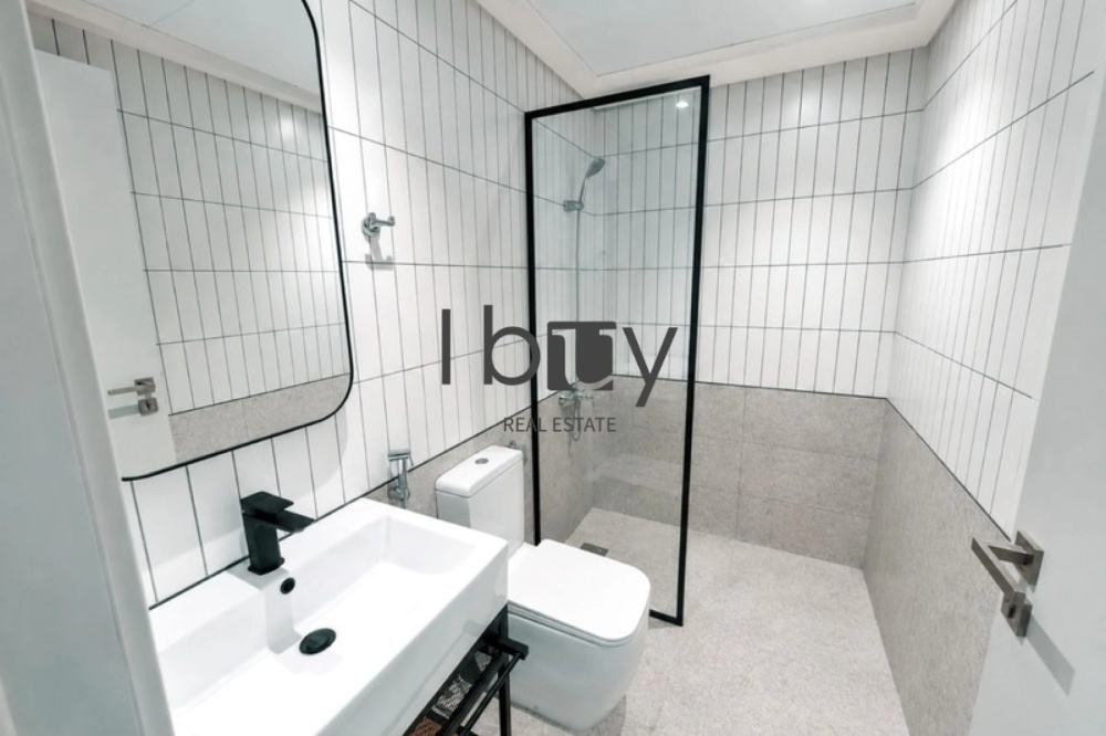 Brand New | First Tenant