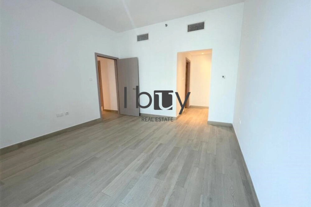 Sea World View | High Floor | Best Amenities