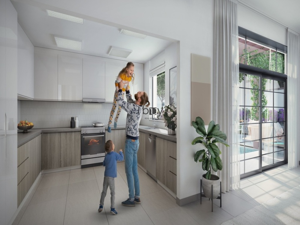 Single Row | Mid Unit | Lowest Price | Large Plot