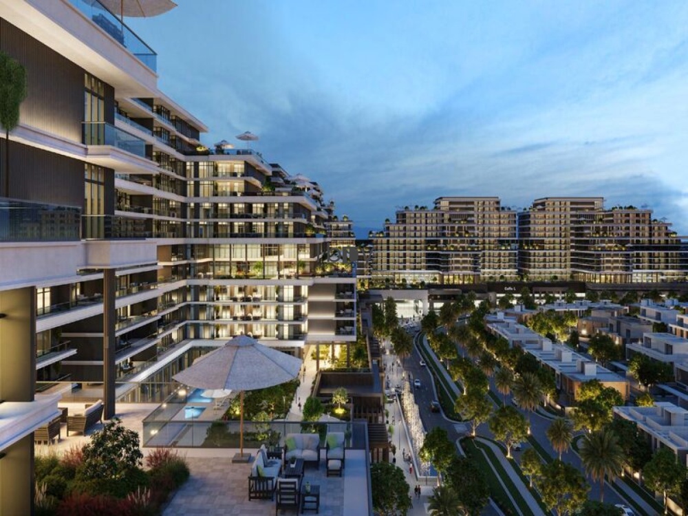 Sea Facing | Maids And Study | High ROI | Hot Deal