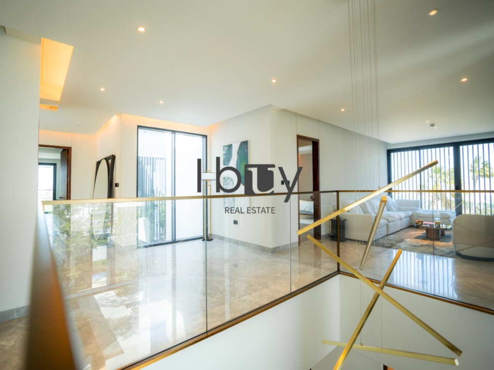 Exclusive 5 BR Villa | Double Row | Massive Layout