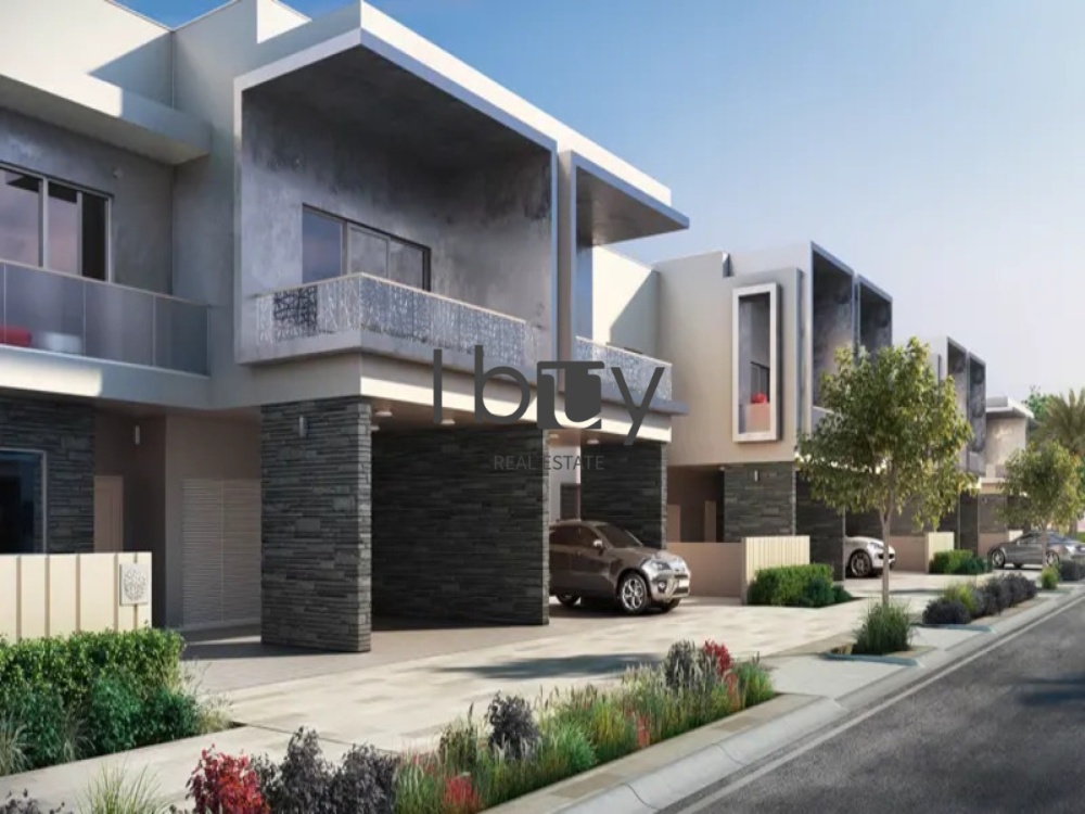 Corner Unit | Massive Layout | Ready To Move In