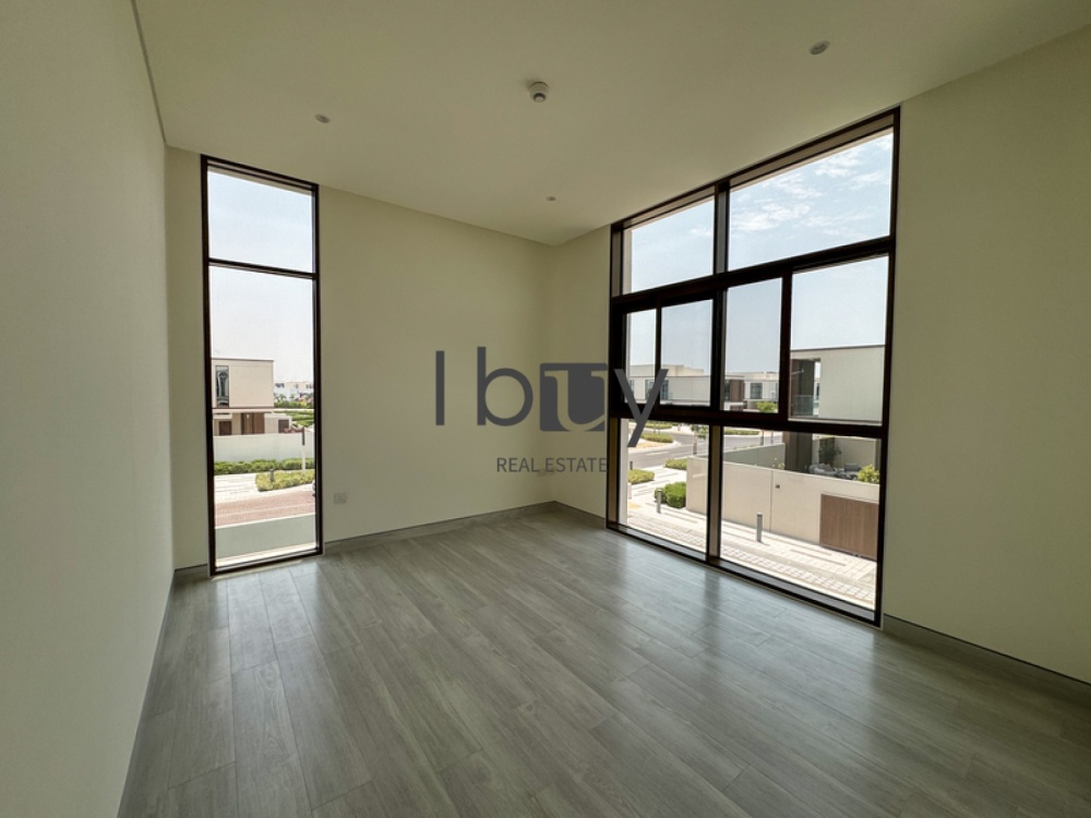 Elite Community | Massive Layout | Move In Today |
