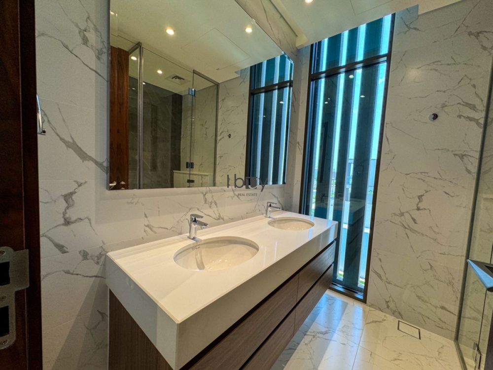 Garden View |  Corner Unit | Easy Payments