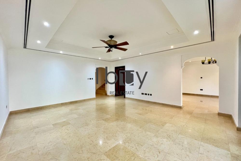 Vacant | Close to Clubhouse | Private Garden