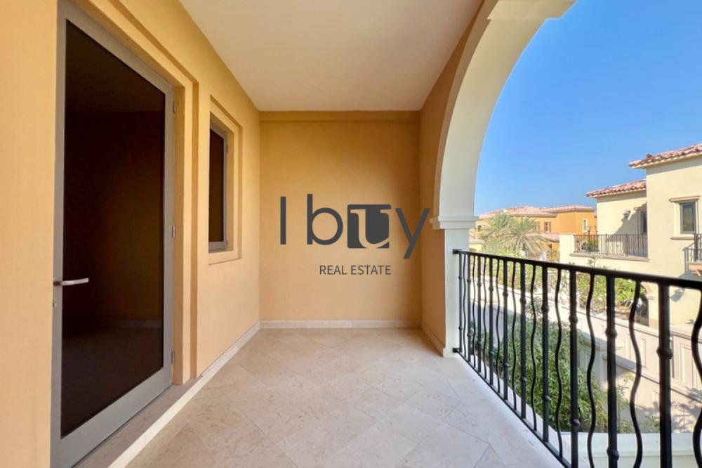 Vacant | Close to Clubhouse | Private Garden