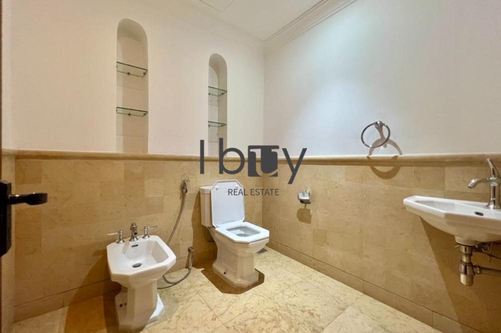 Vacant | Close to Clubhouse | Private Garden