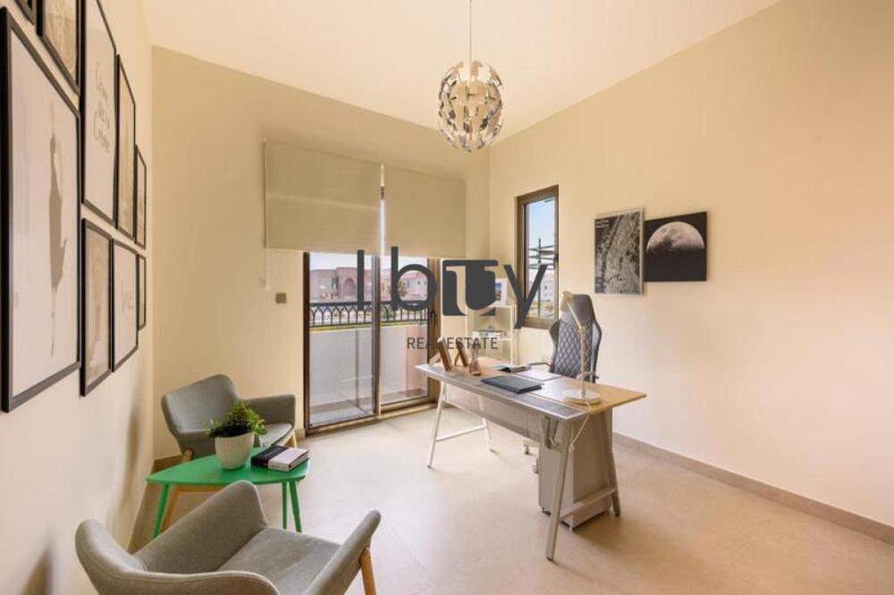 Casares | Double Row | Mid Unit | Post Handover |