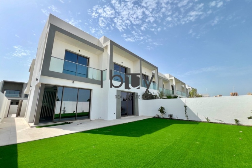 Rented | Single Row | Close To Facilities |
